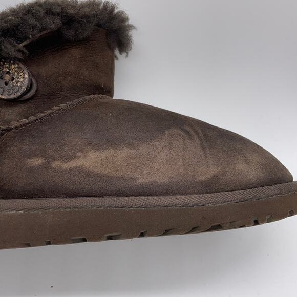 UGG Mini Bailey Button Ankle Boots Booties Chocolate Brown Size 4 - Picture 6 of 12